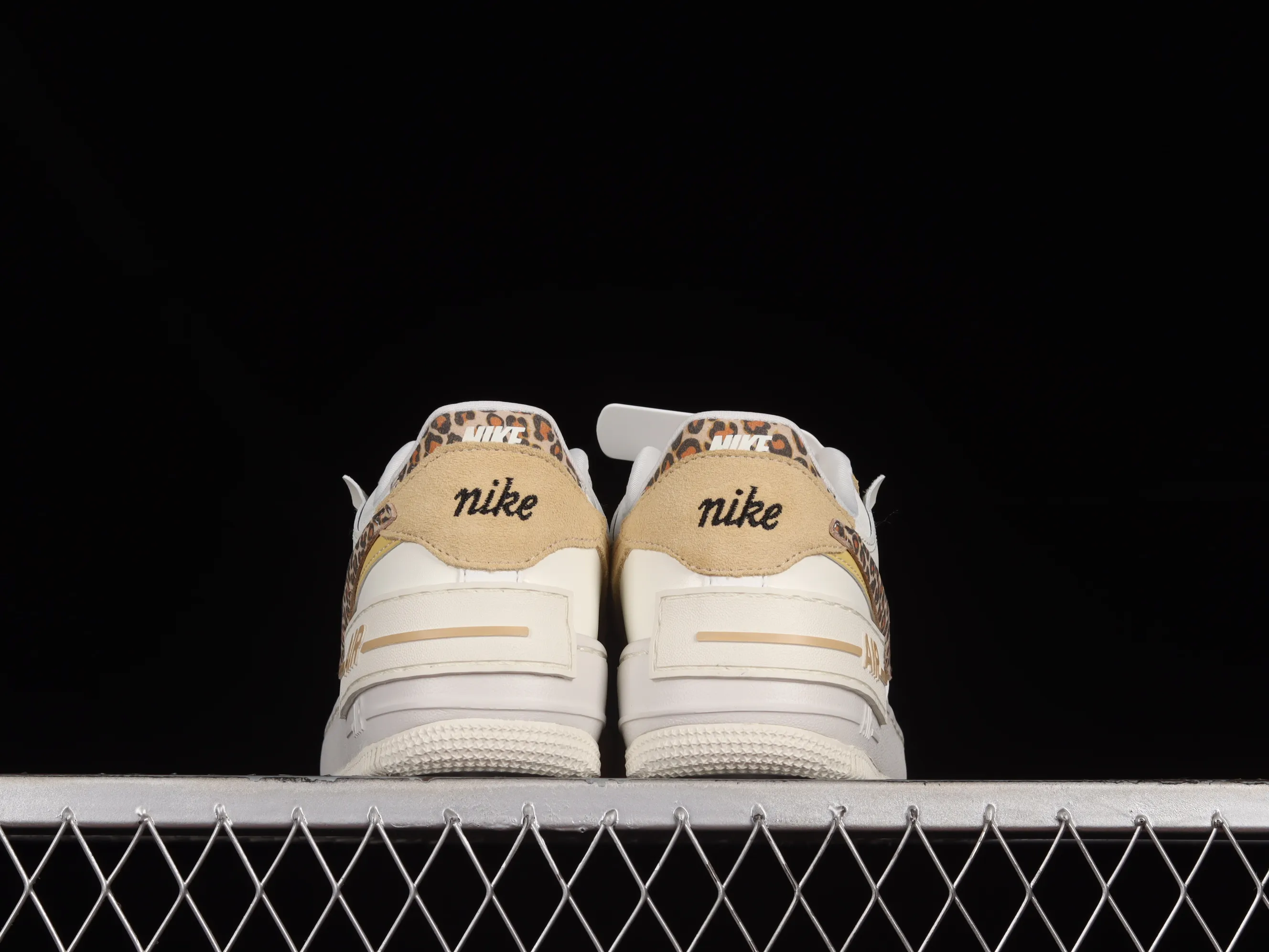 All Categories Nk Air Force 1 Air Force Series Nk Air Force 1 Shadow Air Force Lightweight Increase Nk Air Force 1 Shadow Air Force One Lightweight Increase Low Top Versatile Sneakers CI0919-120